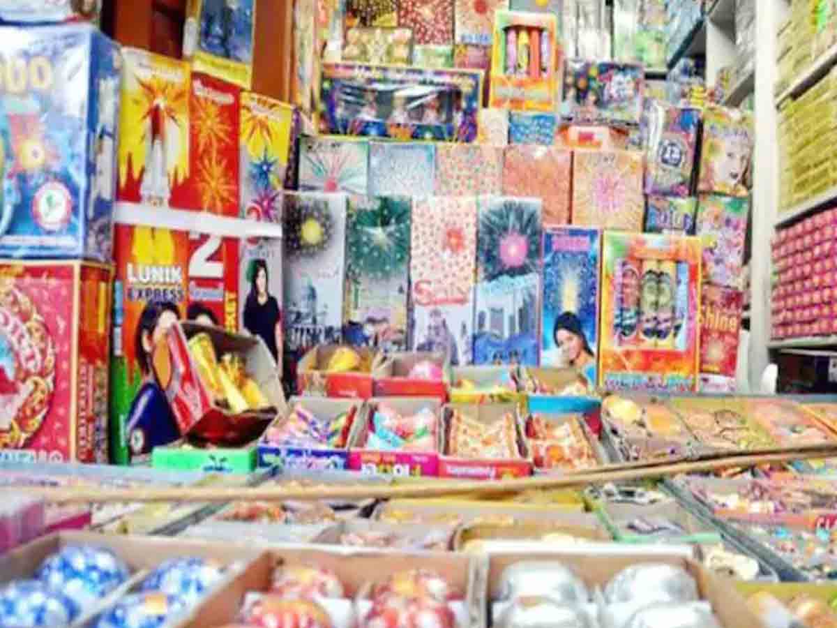 firecrackers | పటాకులపై సీఎస్‌ కీలక ఆదేశాలు