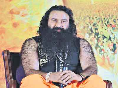 మాజీ మేనేజర్‌ హత్య కేసులో డేరాబాబా దోషి