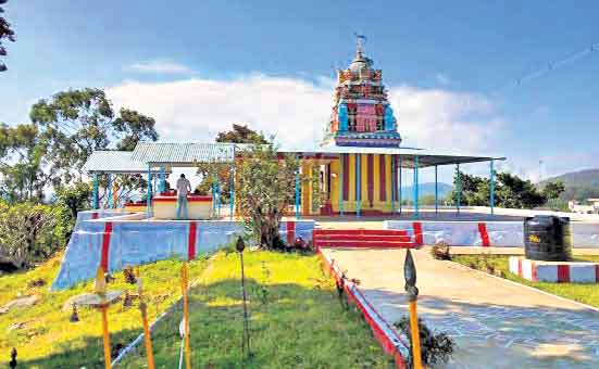 Temple | దైవం నీడలో.. ఆలయంలో నిద్ర