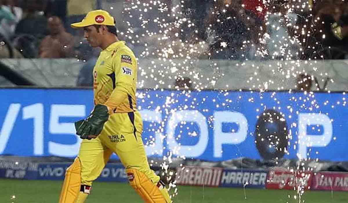 ధోనీ రిటైర్మెంట్‌.. టాస్ సంద‌ర్భంగా చెప్ప‌క‌నే చెప్పిన మిస్ట‌ర్ కూల్‌!