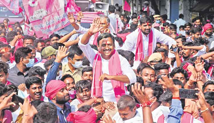 అభివృద్ధికే పట్టం కడదాం