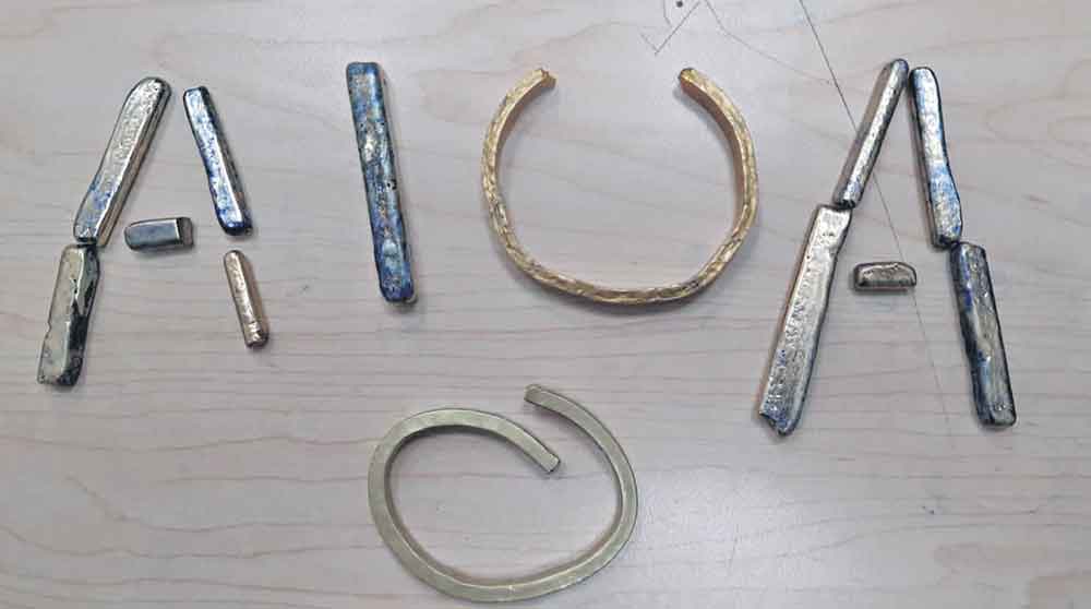 ఫేస్‌క్రీమ్‌రూపంలో బంగారం స్మగ్లింగ్‌