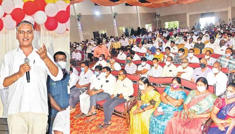 టీఆర్‌ఎస్‌తోనే ఆత్మగౌరవం