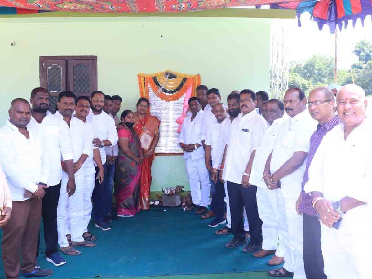 వ్యవసాయానికి ప్రభుత్వం పెద్దపీట : ఎమ్మెల్యే మహిపాల్‌రెడ్డి