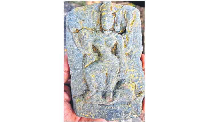 నల్లగొండలో 4వ శతాబ్ది విగ్రహం లభ్యం