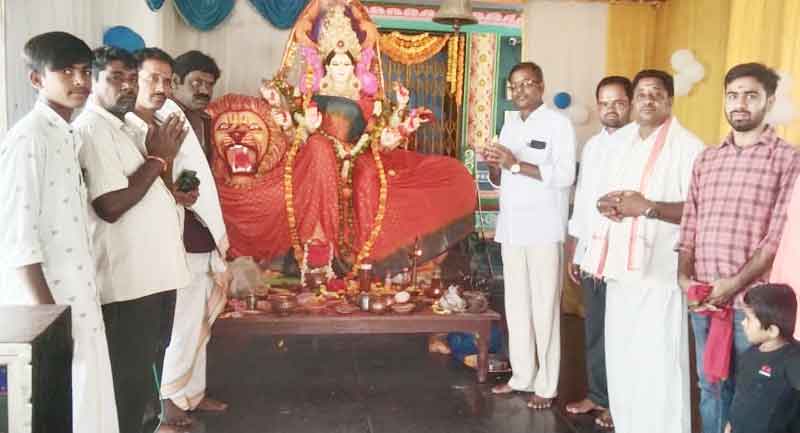 జయ జయహే మహిషాసుర మర్దిని