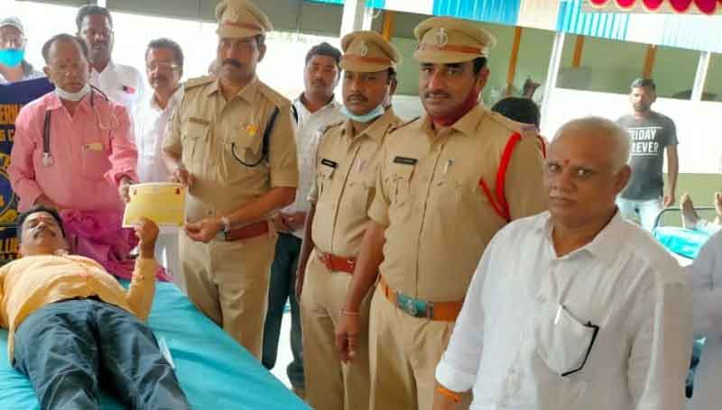 రక్తదానం మరొకరికి ప్రాణదానం