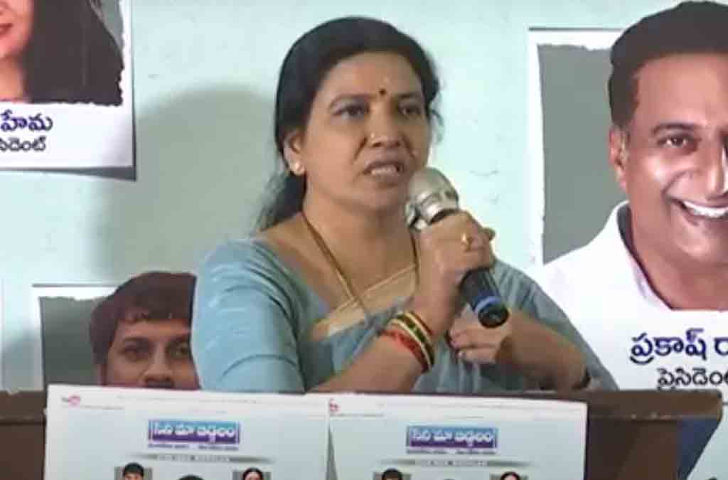 Jeevitha | వాళ్ల‌ది త‌ప్పైతే మాకు ఓటేయండి..మాది తప్పైతే చెప్పుతో కొట్టండి: జీవిత‌