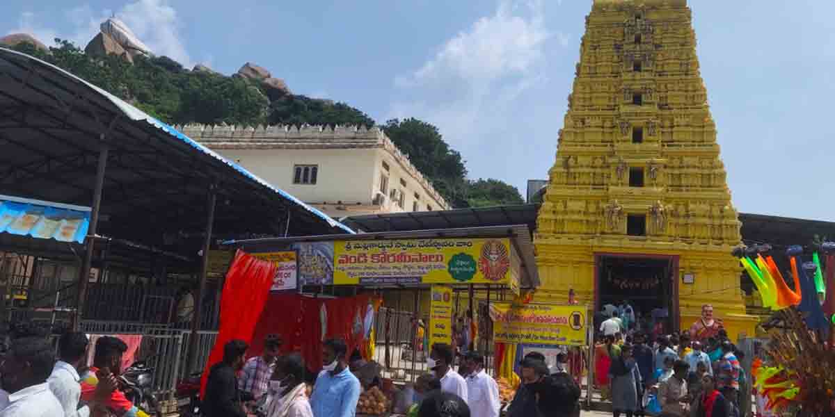 భక్తులతో కిటకిటలాడిన ‘మల్లన్న’ క్షేత్రం