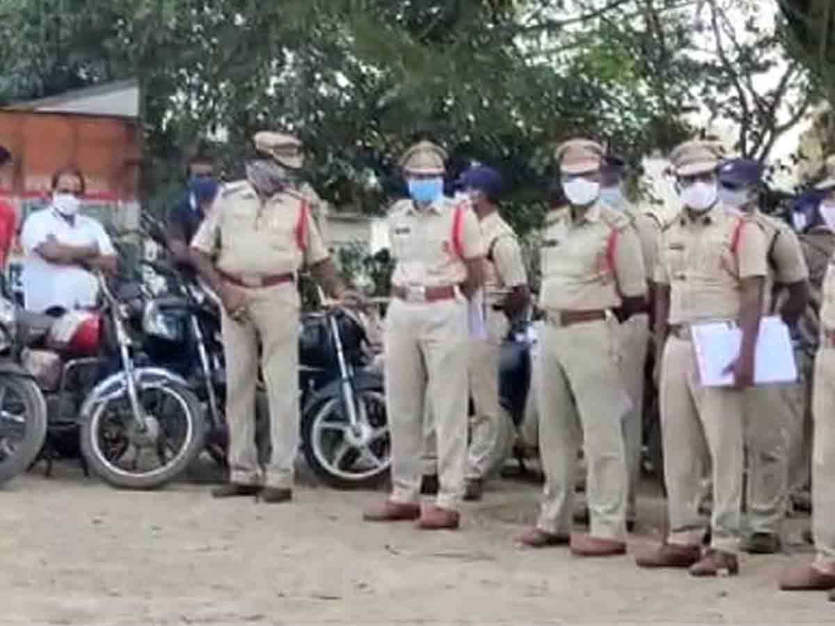 సత్తుపల్లిలో కార్డన్ సెర్చ్..పలు వాహనాలు సీజ్‌