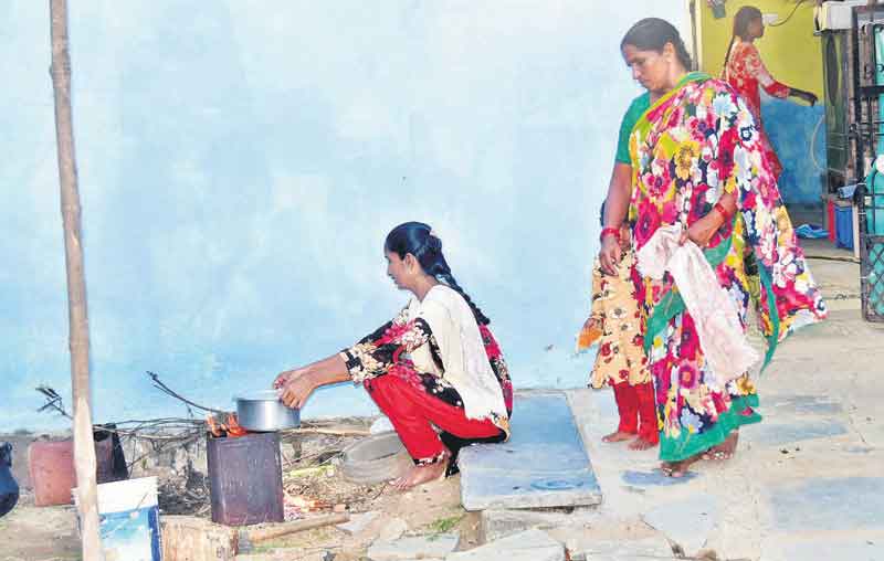 వంటింట్లో  గ్యాస్‌ మంట