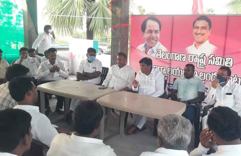 గెల్లు గెలుపే లక్ష్యంగా పని చేయాలి