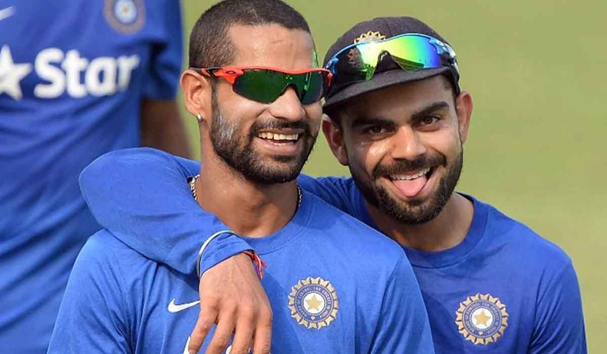 ధవన్‌ను ఇమిటేట్ చేసిన కోహ్లీ.. వీడియో వైరల్