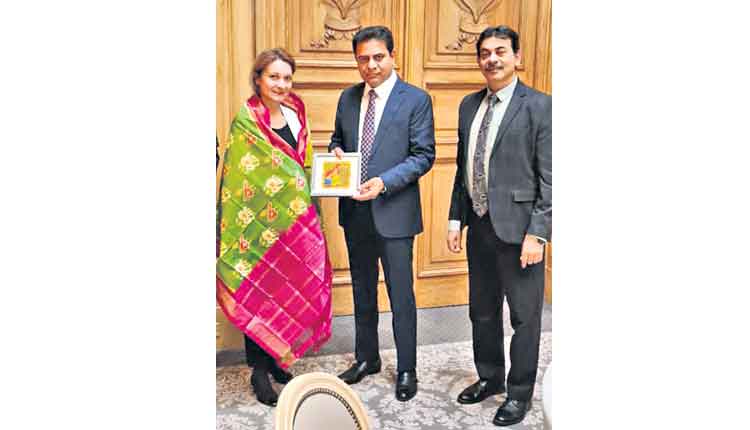 తెలంగాణలో అపార అవకాశాలు