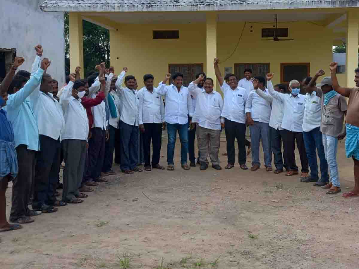 TRS | కుల‌సంఘాల‌న్నీ ఒక్క‌టై.. టీఆర్ఎస్ పార్టీకే జై..