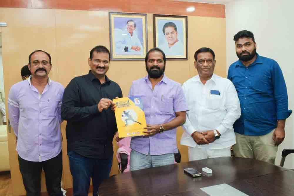 హ్యాండ్‌బాల్‌ టోర్నీ బ్రోచర్‌ ఆవిష్కరణ