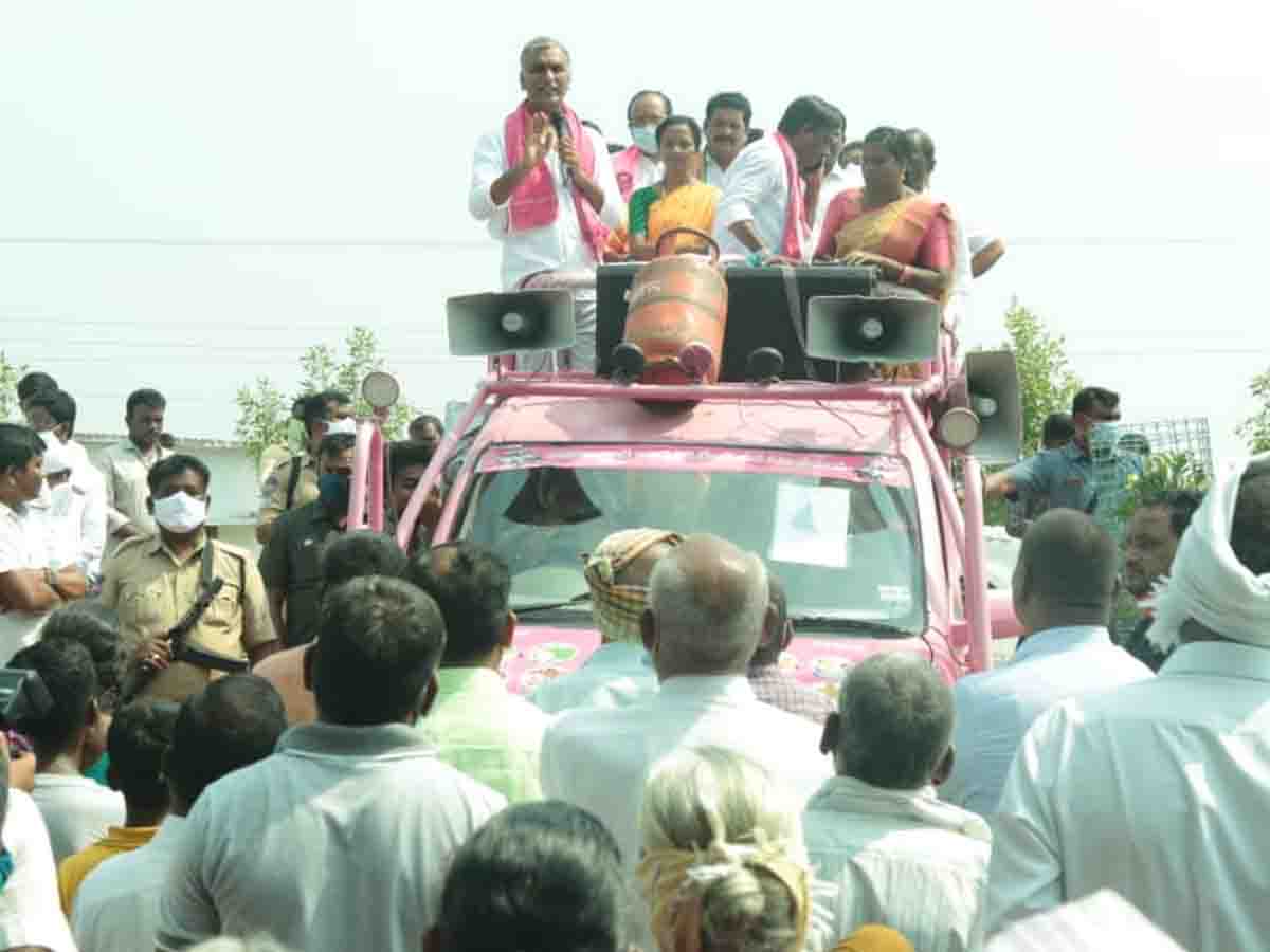 Huzurabad | గెల్లు శ్రీనివాస్‌యాద‌వ్‌ను గెలిపించండి..5 వేల డ‌బుల్ బెడ్‌రూం ఇండ్లు క‌ట్టిచూపిస్తాం: మంత్రి హ‌రీశ్‌రావు