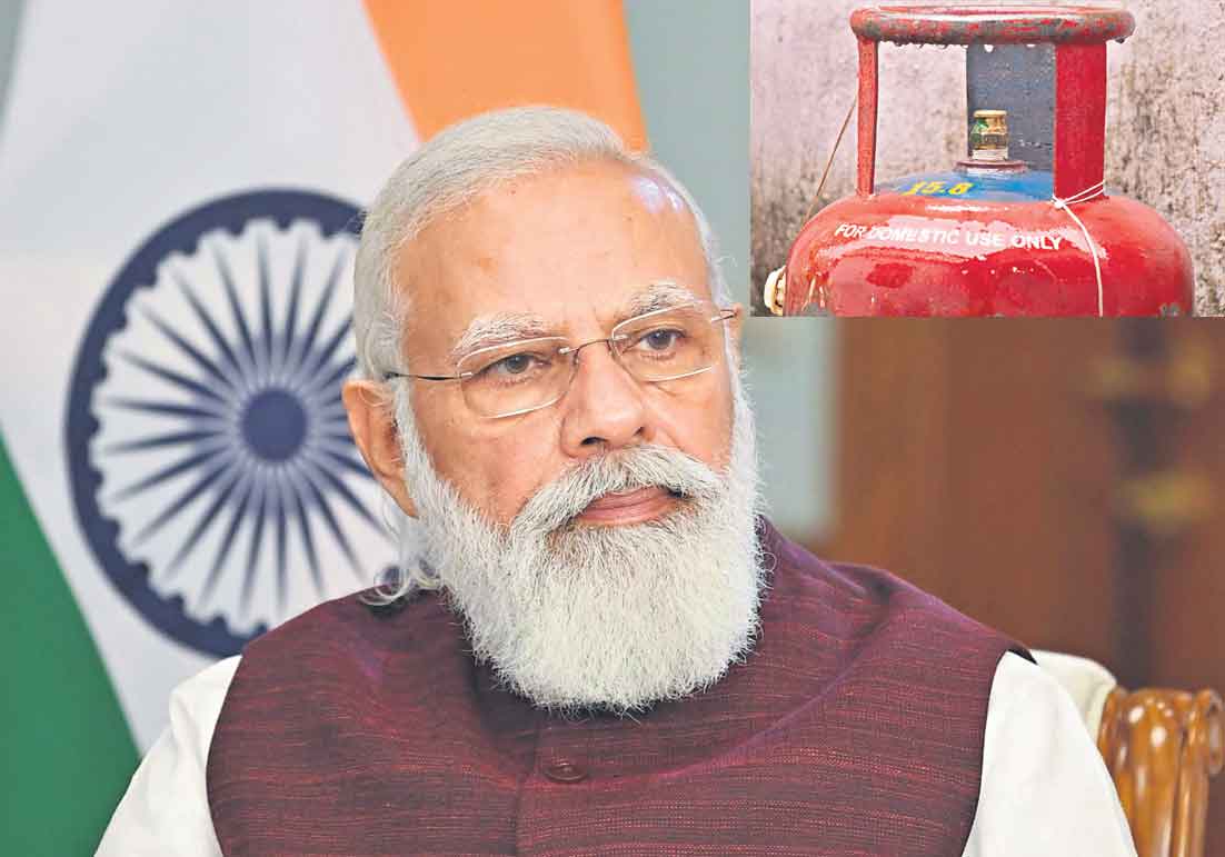 Gas Cylinder | సిలిండర్‌పై 100 పెంపు!