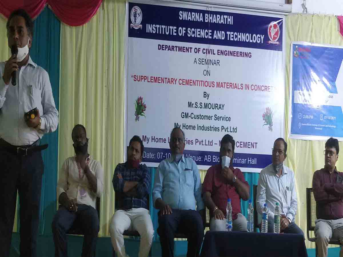 Khammam | మై హోమ్ గ్రూప్ ఆఫ్ ఇండస్ట్రీస్ ఆధ్వర్యంలో నిర్మాణ రంగంపై ఇంజినీరింగ్ విద్యార్థులకు అవగాహన..