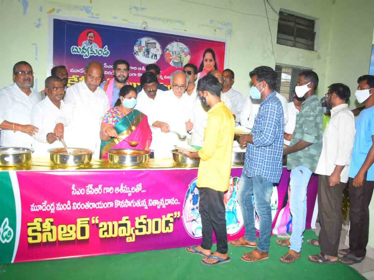 ఎమ్మెల్సీ కవిత సామాజిక సేవ స్ఫూర్తిదాయకం : అయాచితం శ్రీధర్‌