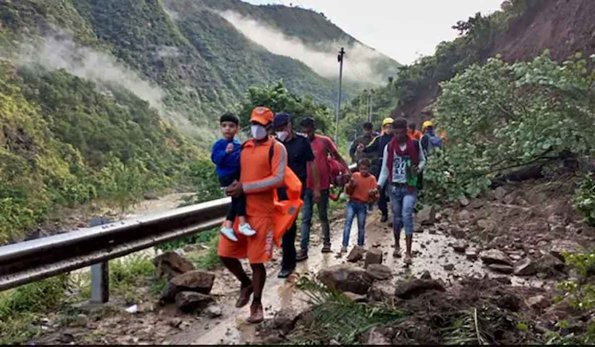 య‌మునోత్రి, గంగోత్రి, కేదార్‌నాథ్ యాత్ర ప్రారంభం