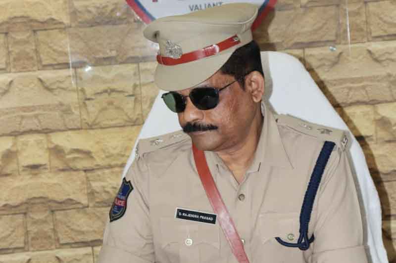 పోలీస్‌ ఇమేజ్‌ పెంచాలె