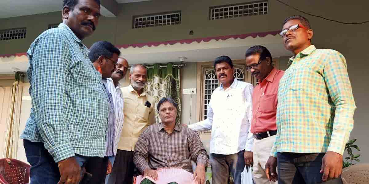 Nallagonda | బ్యాచ్ మేట్‌కు అండగా నిలిచిన పోలీస్ సహచరులు