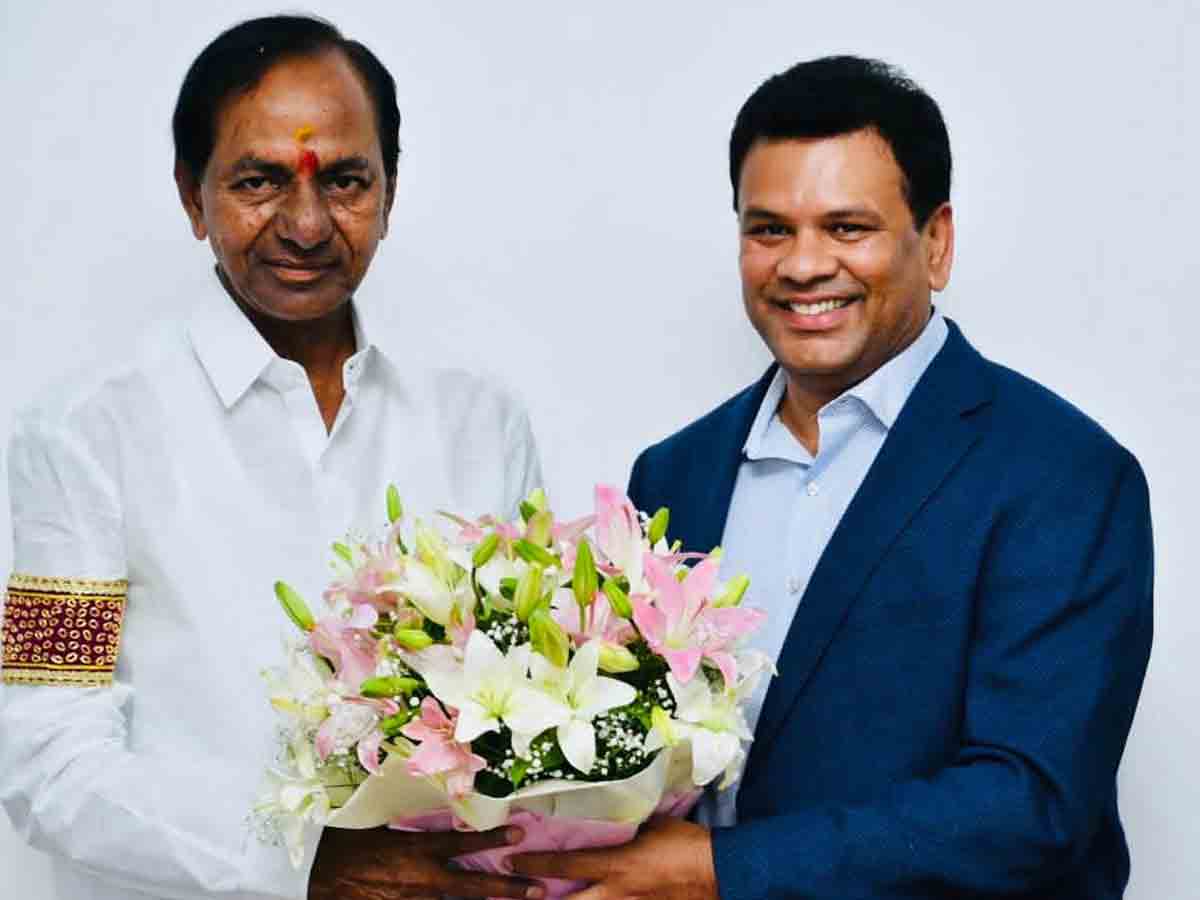 సీఎం కేసీఆర్కు ధన్యవాదాలు తెలిపిన మహేష్ బిగాల