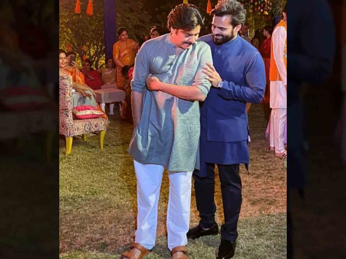 Pawan Kalyan: తేజ్ కోసం ప్రార్ధించిన ప్ర‌తి ఒక్క‌రికి కృత‌జ్ఞ‌త‌లు: ప‌వ‌న్ క‌ళ్యాణ్‌