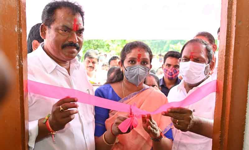 సొంతింటితో ఆత్మగౌరవం