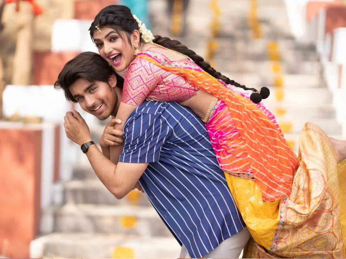 ‘పెళ్లి సందD’ ఫస్ట్ వీకెండ్ కలెక్షన్స్.. ఫ్లాప్ టాక్‌తో సర్‌ప్రైజింగ్ కలెక్షన్స్..