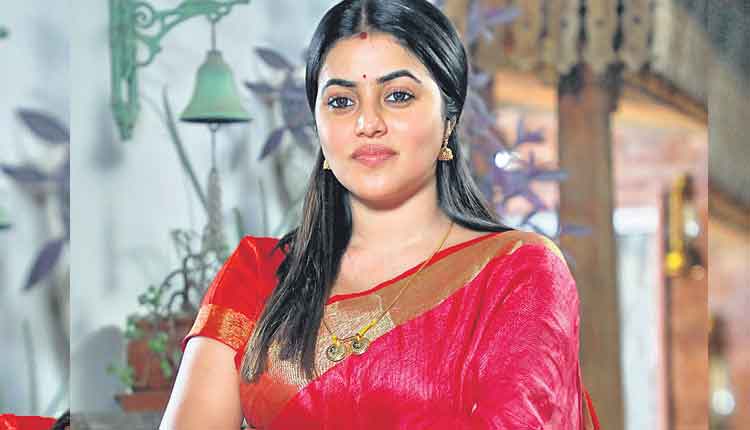 బ్యాక్‌డోర్‌ ప్రేమాయణం