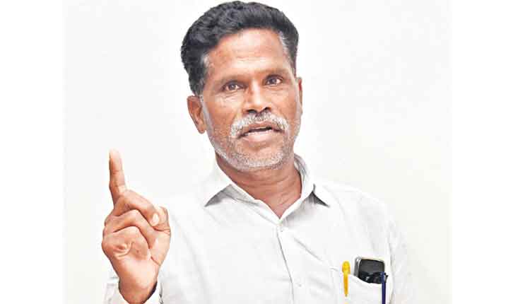 ప్రవీణ్ను అరిగోస పెట్టిండు