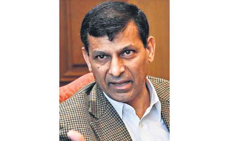 ‘దేశ ఆర్థిక భవిష్యత్తుపై నమ్మకం తగ్గింది’