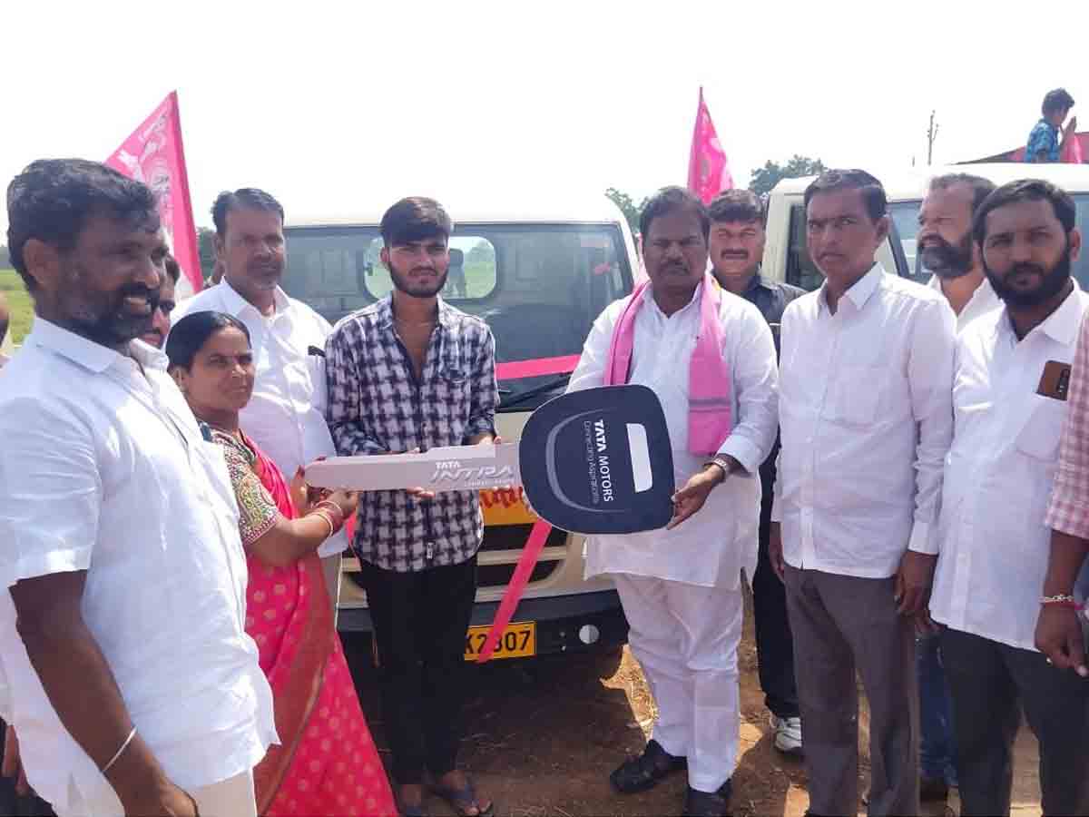 ప్రభుత్వ పథకాలను సద్వినియోగం చేసుకోవాలి : ఎమ్మెల్యే జైపాల్‌ యాదవ్‌