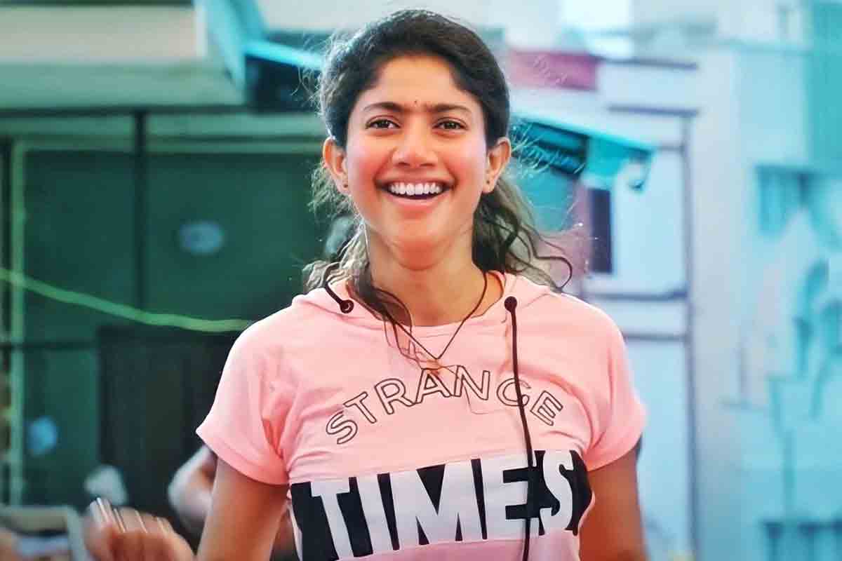 Love story | మ‌హేశ్ బాబుకు సాయి ప‌ల్ల‌వి స‌ర్‌ప్రైజ్ !