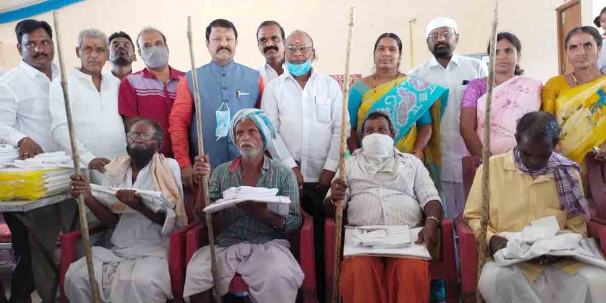 ప్రజలు సేవాభావాన్ని అలవర్చుకోవాలి : ఎమ్మెల్సీ ఫారూఖ్‌ హుస్సేన్‌