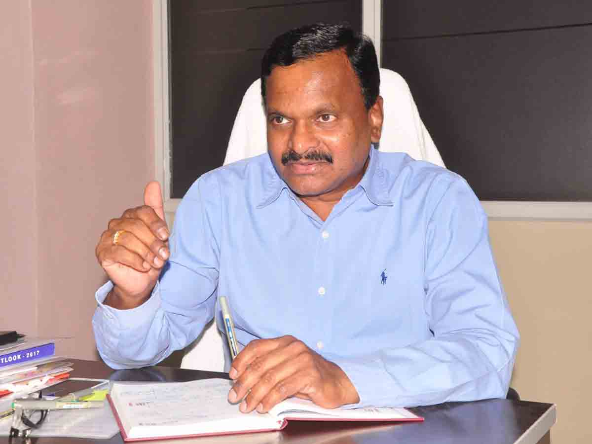 నా వ్యాఖ్యలను వక్రీకరించారు : కలెక్టర్ వెంకట్రామ్‌రెడ్డి