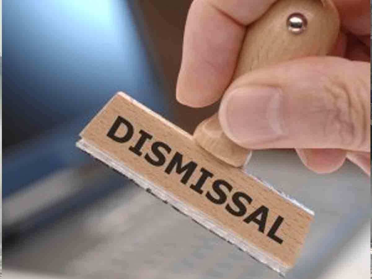 కొనుగోలు కేంద్రాల్లో అవకతవకలు..పీఏసీఎస్‌ సీఈవో తొలగింపు