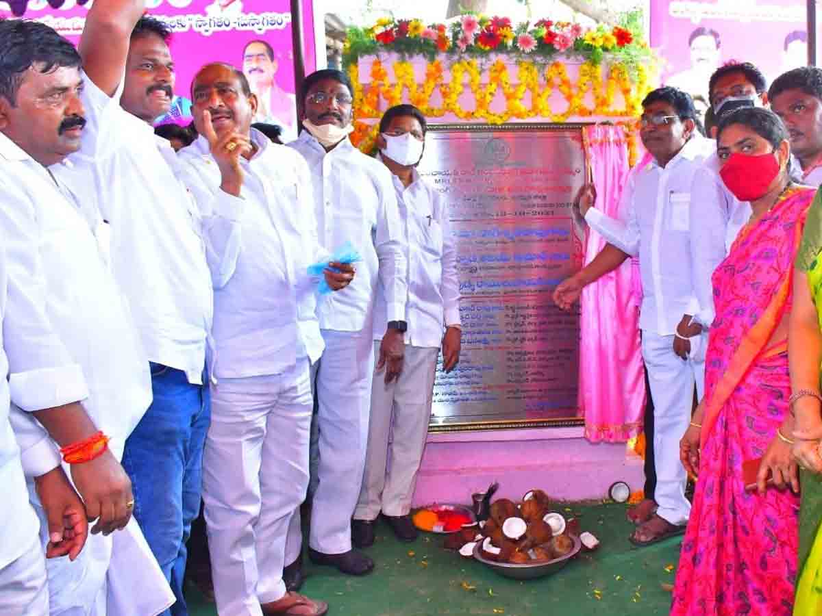Mp nama | బీటీ రోడ్డుకు శంకుస్థాపన చేసిన ఎంపీ నామా..