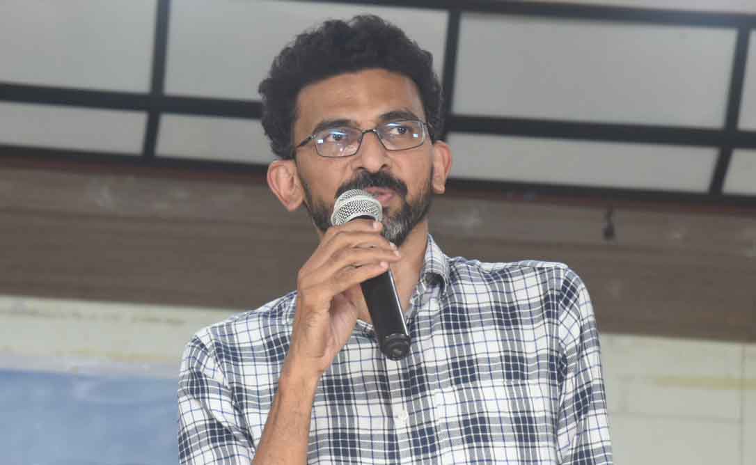 Love story | పైరసీతో నష్టం