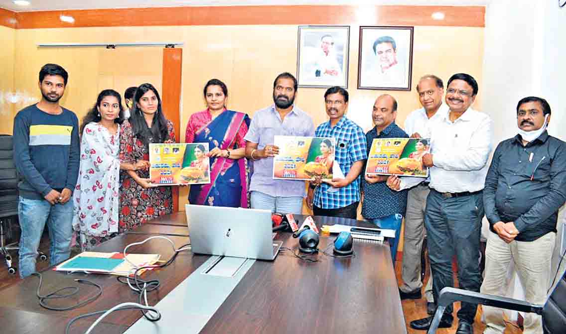 ధూంధాంగా బతుకమ్మ వేడుకలు