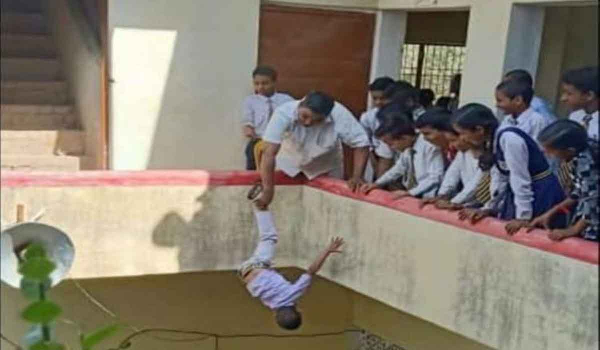 స్కూల్ విద్యార్థిని త‌ల‌కిందులుగా వేలాడ‌దీసిన ప్రిన్సిపాల్ అరెస్టు