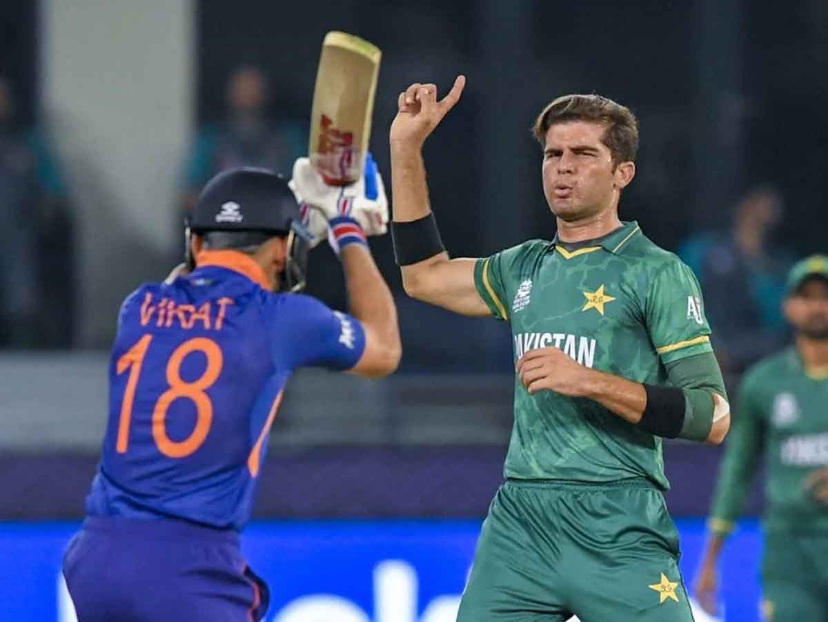 Ind vs Pak : మూడో వికెట్ కోల్పోయిన భారత్.. సూర్య కుమార్ ఔట్