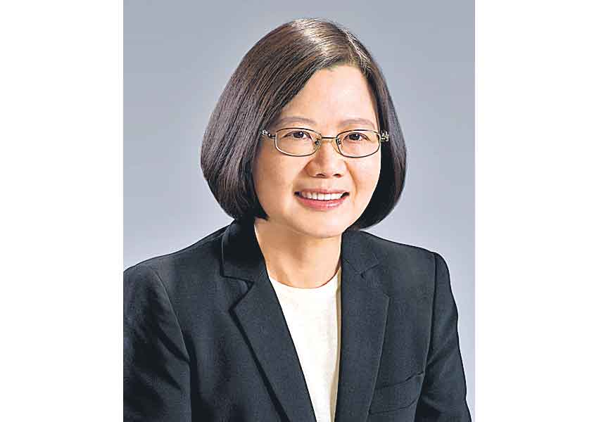 చైనాకు తలవంచం తైవాన్‌ అధ్యక్షురాలు