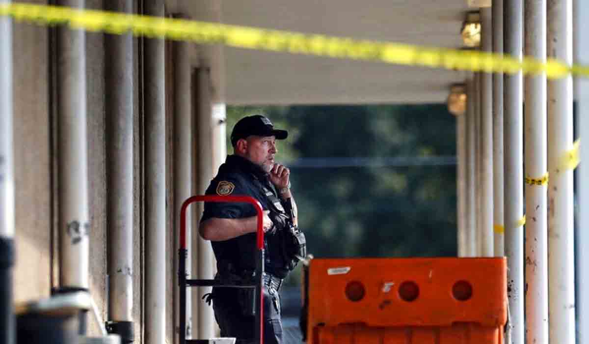 Toddler Kills Mom | జూమ్‌ కాల్‌లో ఉన్న తల్లిని షూట్ చేసిన రెండేళ్ల పిల్లాడు.. తండ్రి అరెస్టు