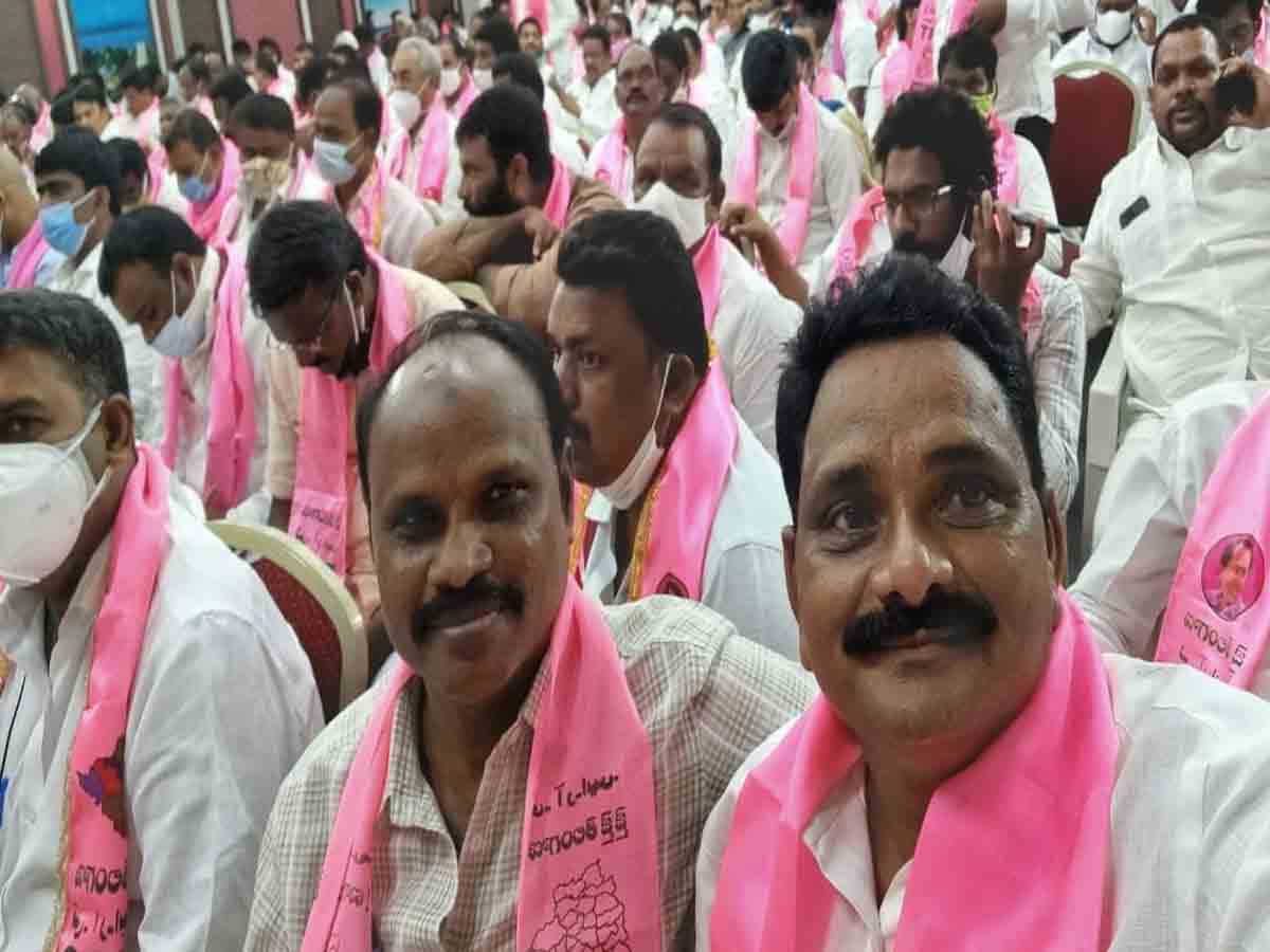TRS meeting | కేటీఆర్ సభకు హాజరైన ఉమ్మడి ఖమ్మం జిల్లా టీఆర్‌ఎస్ నేతలు..