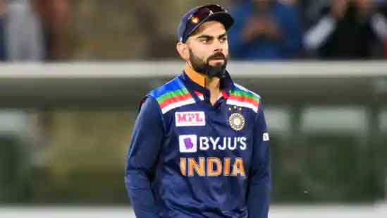 ఉమ్రాన్‌ను పరిశీలించాలి: కోహ్లీ