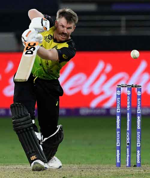 వార్నర్‌ ఈజ్‌ బ్యాక్‌