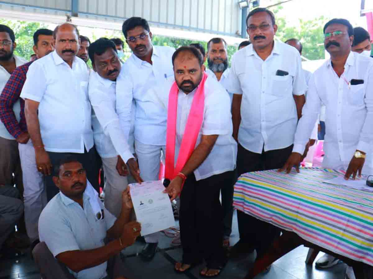 సీఎంఆర్ఎఫ్ పేదలకు వరం : ఎమ్మెల్యే కంచర్ల